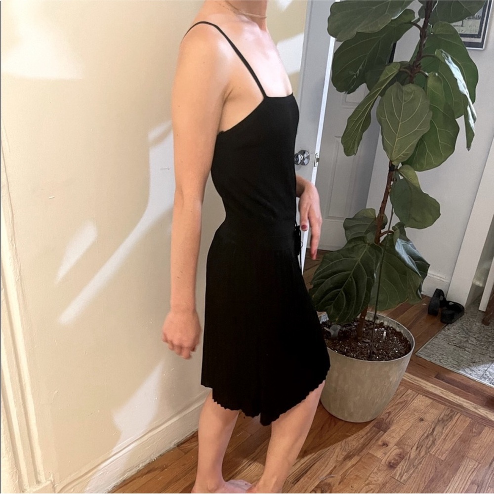 Gucci Black Silky Knit Pleated Drop Waist Strappy Midi Dress Tassel Tie Belt S - Picture 3 of 16